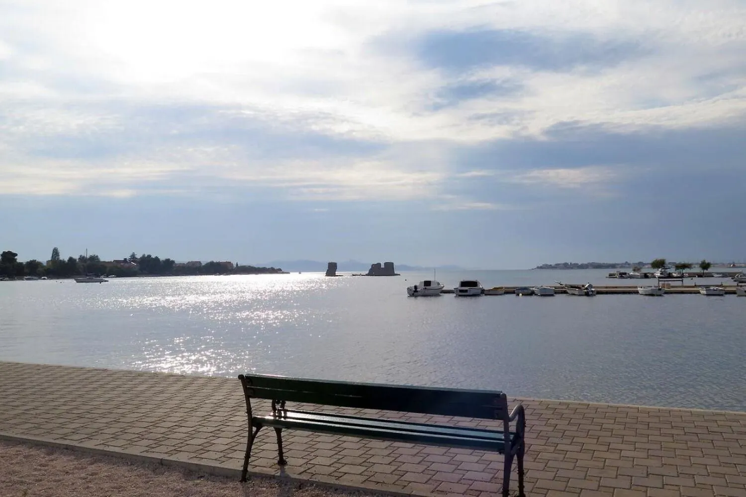 Apartments Let - 5 M From Sea Sukosan